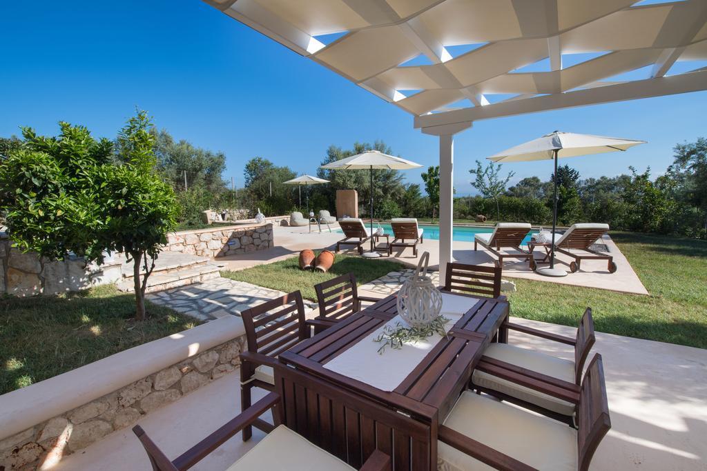 Villa Marilia Tsoukaladhes Exterior photo
